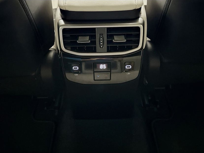2024 LEXUS RX 350 - Image 27