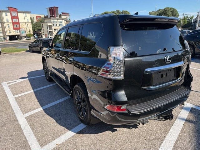 2023 LEXUS GX 460 - Image 9