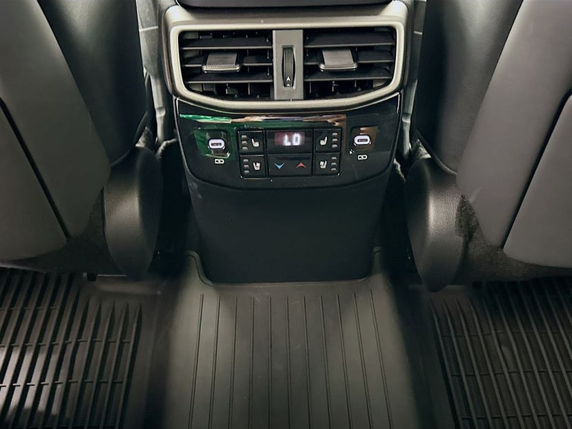 2023 LEXUS RX 350 - Image 26
