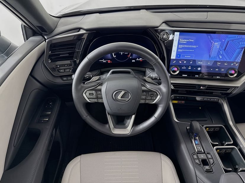 2026 LEXUS TX 350 - Image 23