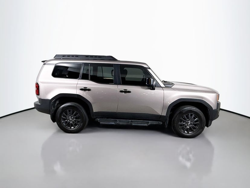 2025 Toyota Land Cruiser - Image 3