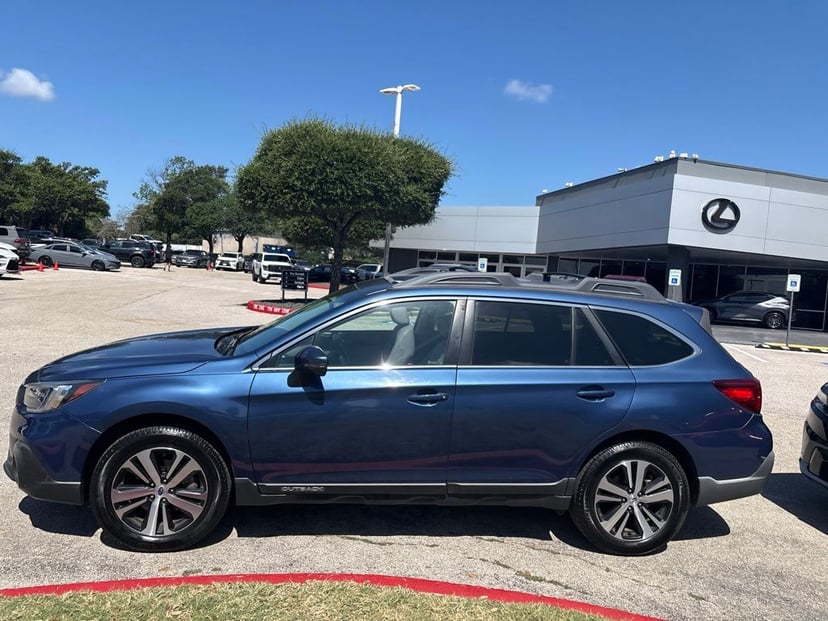 2019 Subaru Outback - Image 1