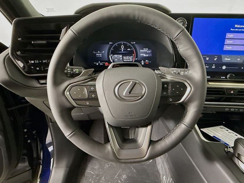 2026 LEXUS TX - Image 10
