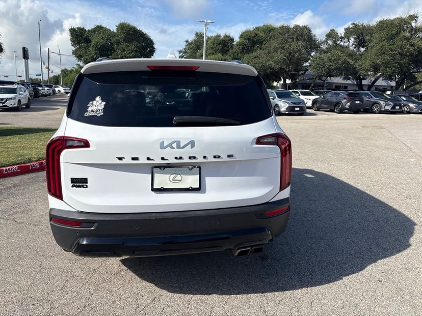 2022 Kia Telluride - Image 3
