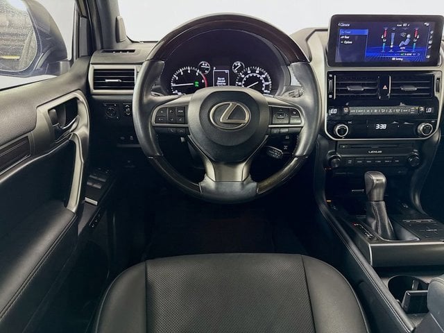 2023 LEXUS GX 460 - Image 24