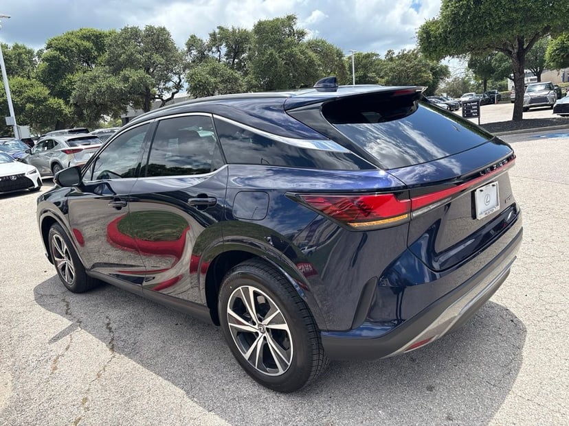 2023 LEXUS RX 350 - Image 2