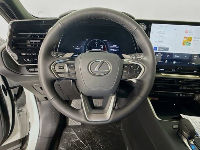 2026 LEXUS TX - Image 10