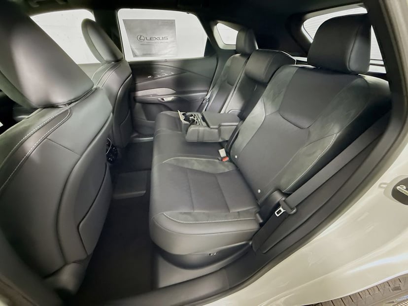2026 LEXUS RX PLUG-IN HYBRID ELECTRIC VEHICLE - Image 16