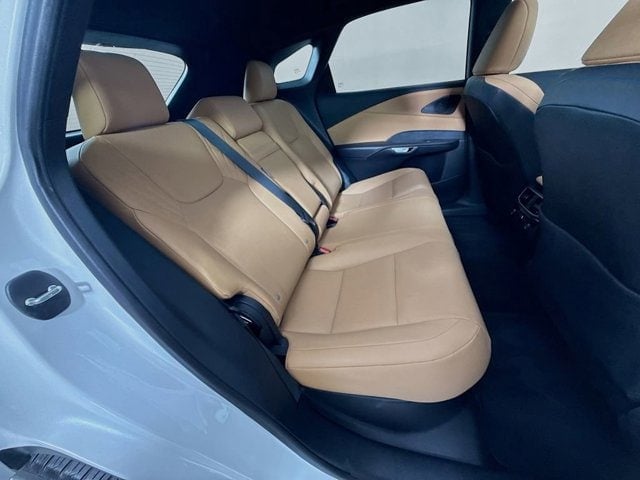 2024 LEXUS RX 350 - Image 27