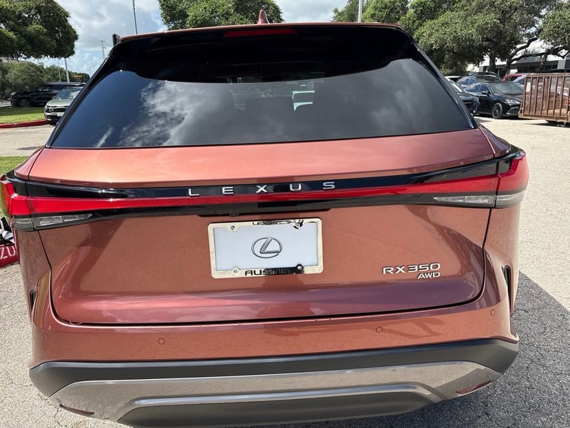 2023 LEXUS RX 350 - Image 3