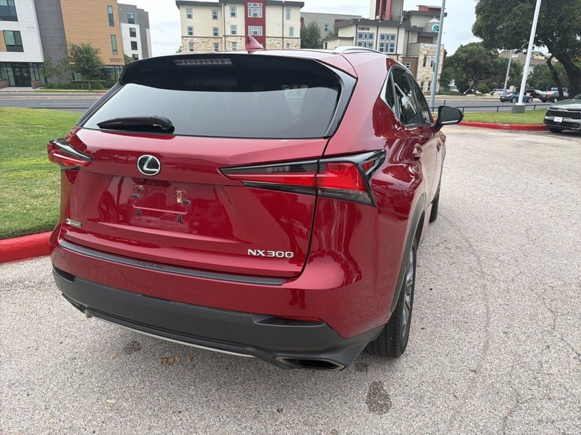 2020 LEXUS NX 300 - Image 5