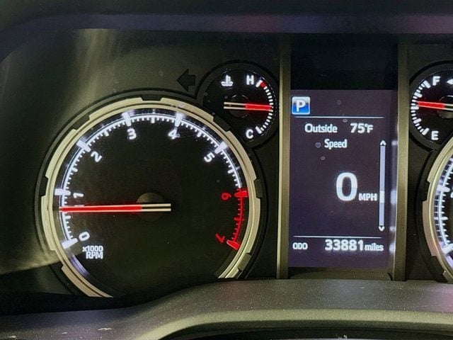 2023 Toyota 4Runner - Image 11