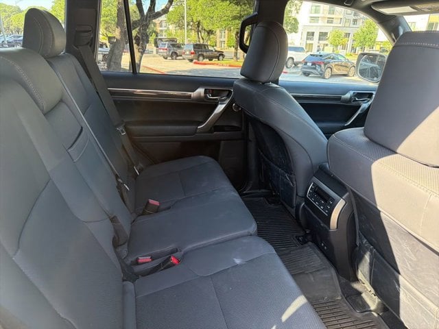 2023 LEXUS GX 460 - Image 6
