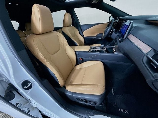 2024 LEXUS RX 350 - Image 28