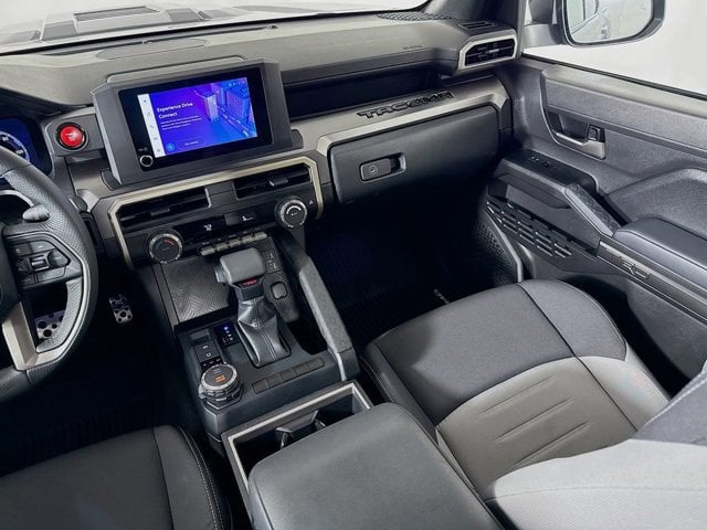 2025 Toyota Tacoma - Image 22
