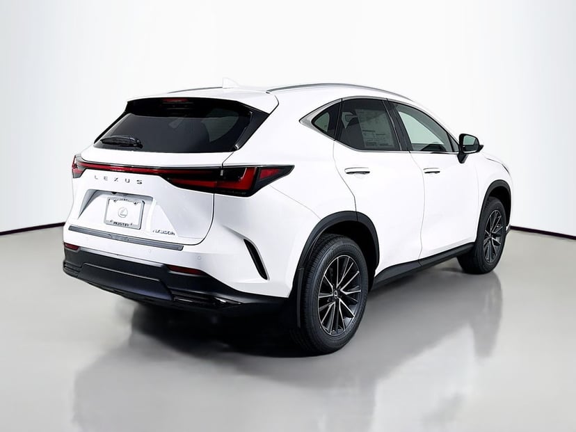 2026 LEXUS NX HYBRID - Image 4