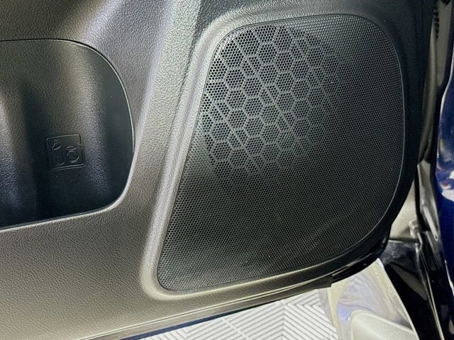 2023 LEXUS GX 460 - Image 19