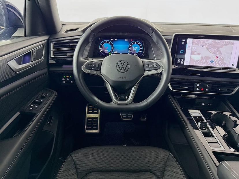 2024 Volkswagen Atlas Cross Sport - Image 23
