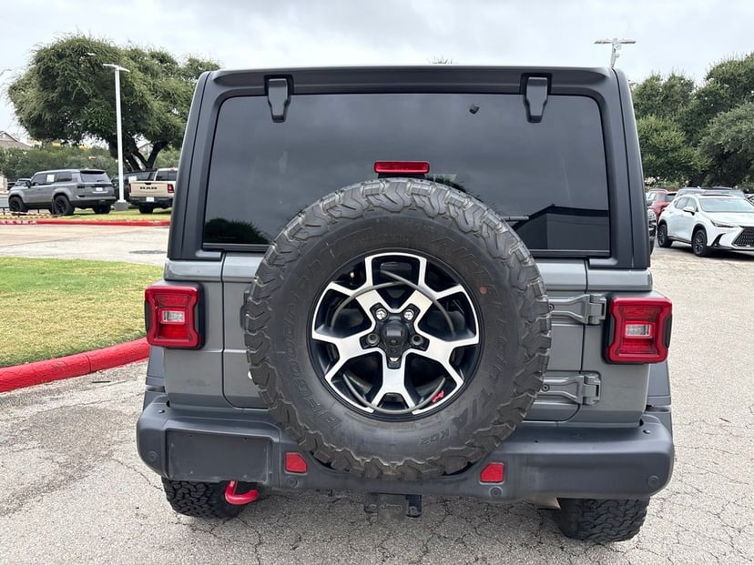 2019 Jeep Wrangler - Image 3