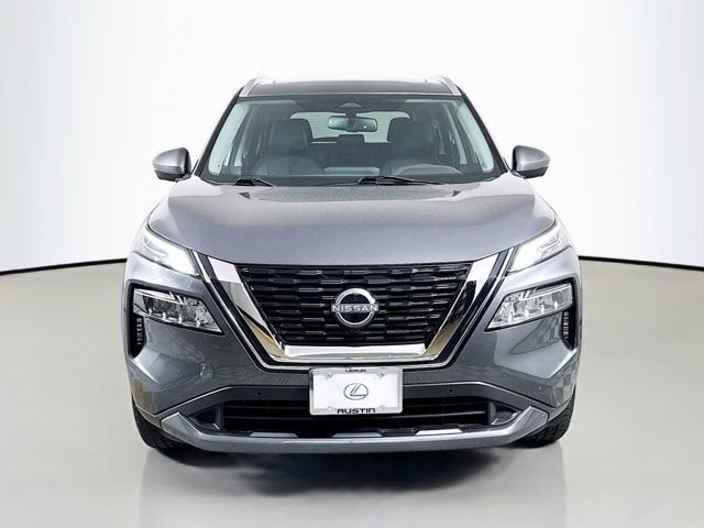 2023 Nissan Rogue - Image 2