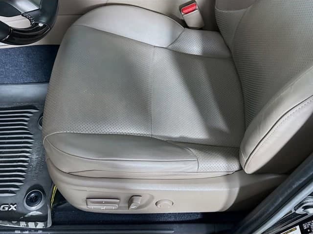 2023 LEXUS GX 460 - Image 20