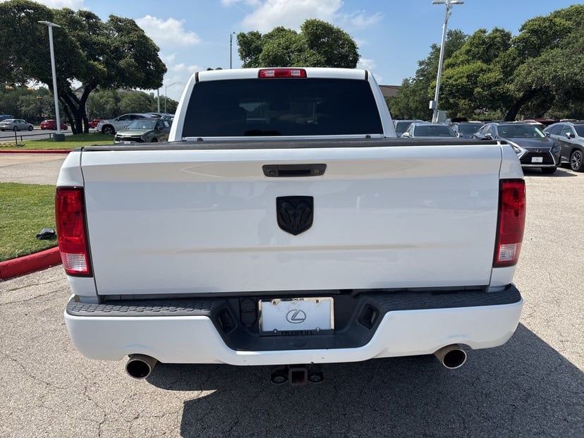 2015 Ram 1500 - Image 3