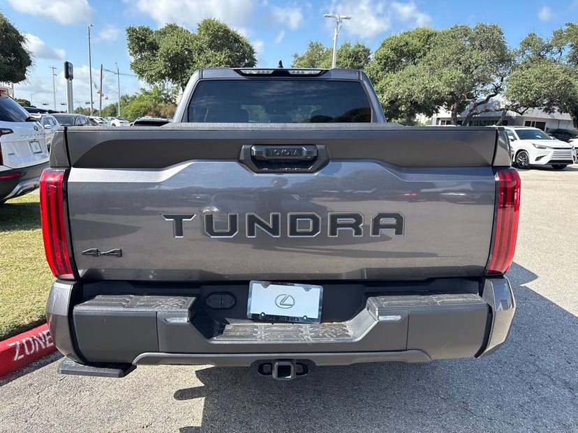 2023 Toyota Tundra - Image 3
