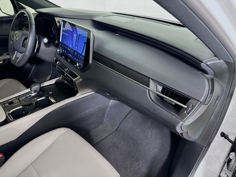 2024 LEXUS RX 350 - Image 31