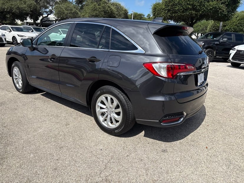 2016 Acura RDX - Image 2