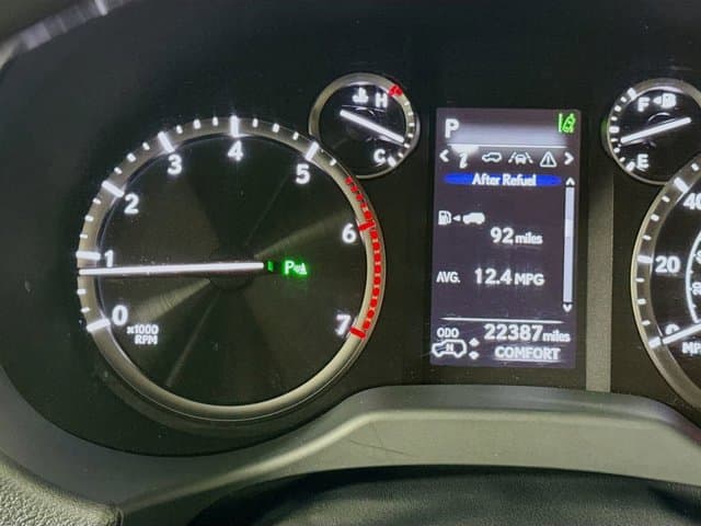 2023 LEXUS GX 460 - Image 12