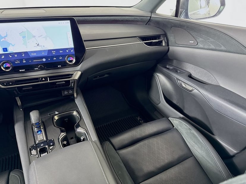 2023 LEXUS RX 350 - Image 24