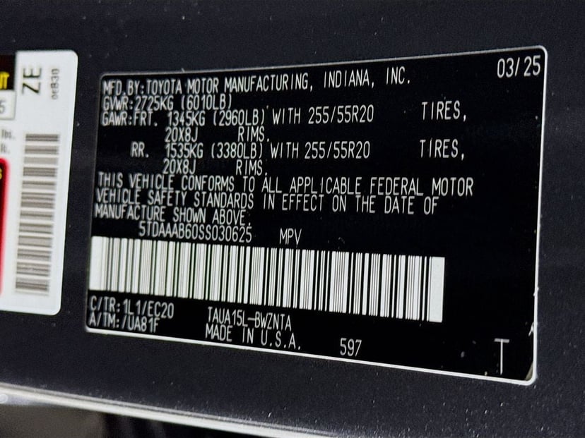 2025 LEXUS TX 350 - Image 31