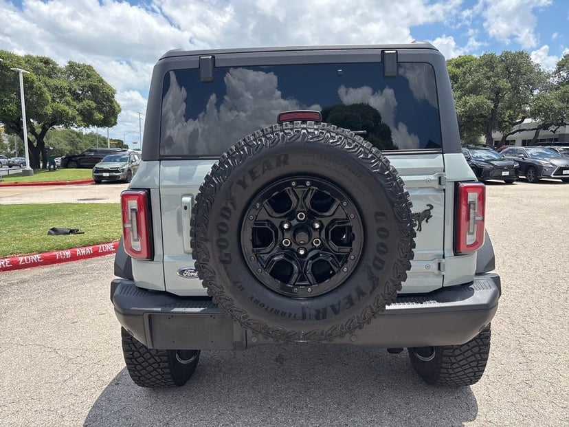 2021 Ford Bronco - Image 3