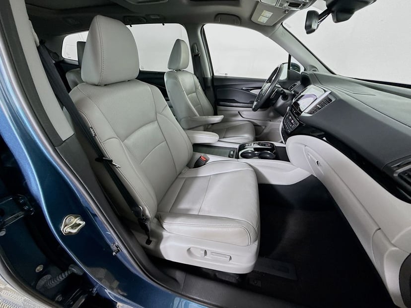 2017 Honda Pilot - Image 30
