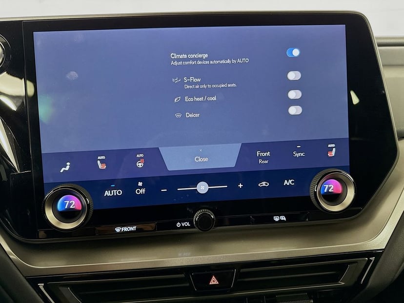 2025 LEXUS TX 350 - Image 15
