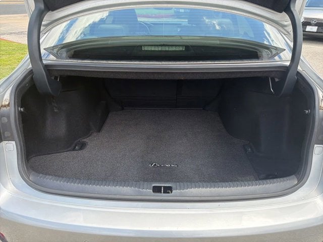 2014 LEXUS IS 250 - Image 7