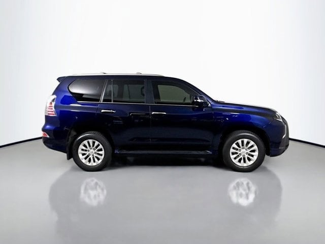 2023 LEXUS GX 460 - Image 4
