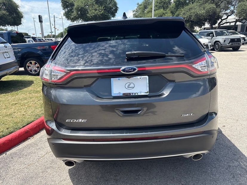 2017 Ford Edge - Image 3