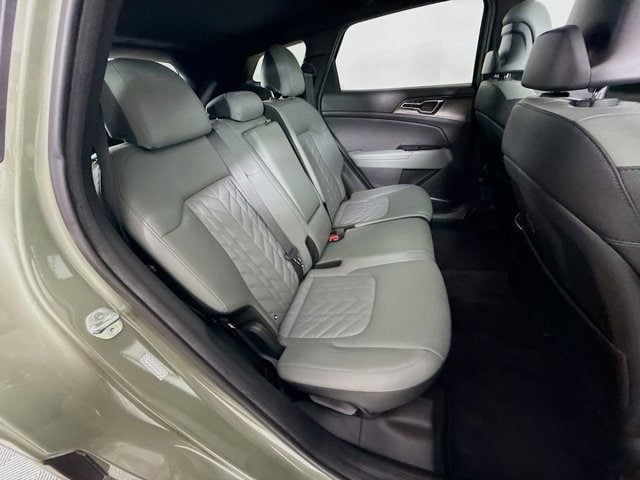 2023 Kia Sportage - Image 29