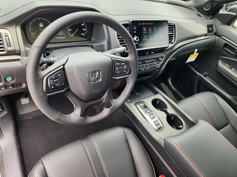 2026 Honda Ridgeline - Image 2
