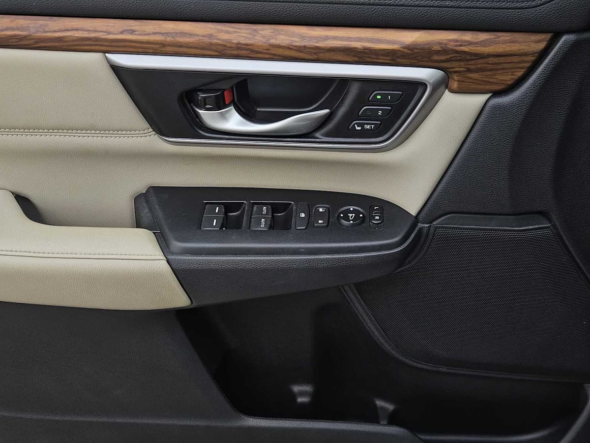 2019 Honda CR-V - Image 23