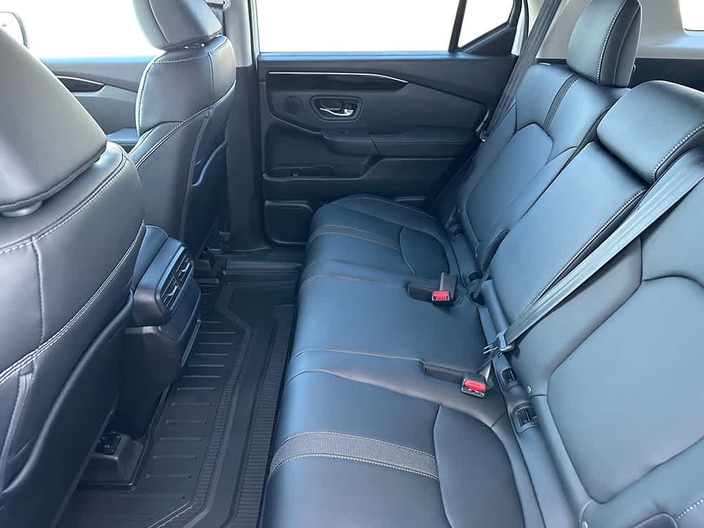 2026 Honda Passport - Image 20