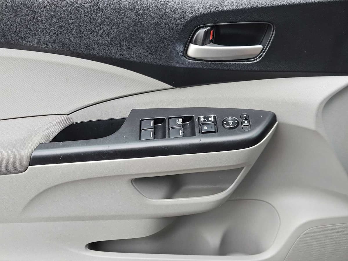 2014 Honda CR-V - Image 20