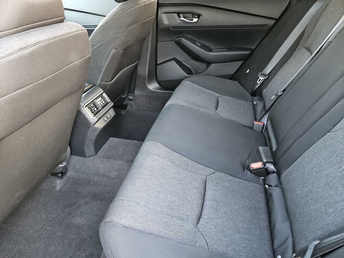 2025 Honda Accord - Image 28