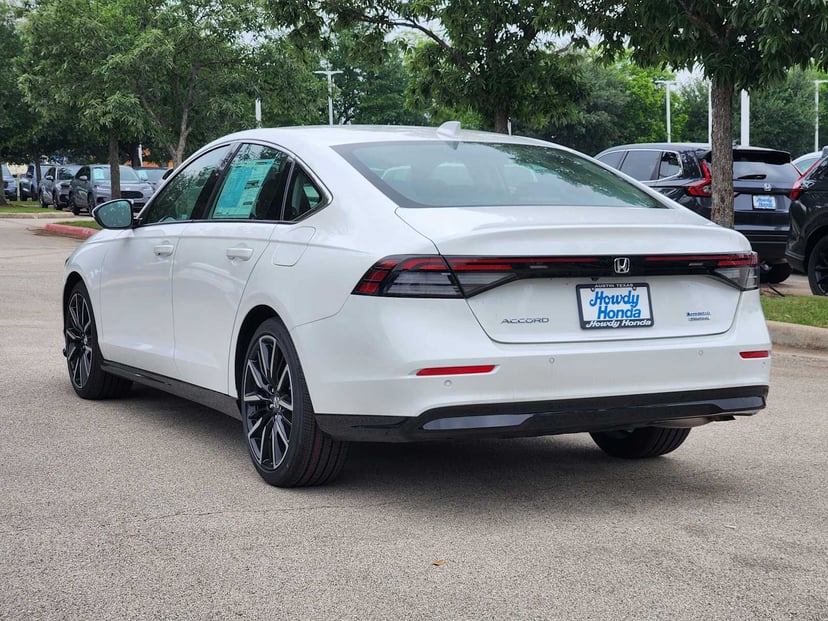 2026 Honda Accord Hybrid - Image 3