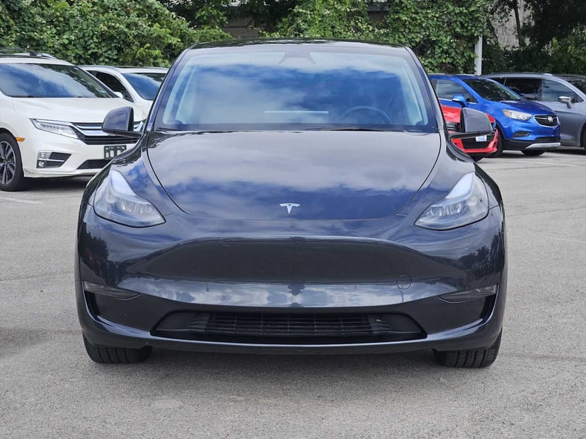 2024 Tesla Model Y - Image 2