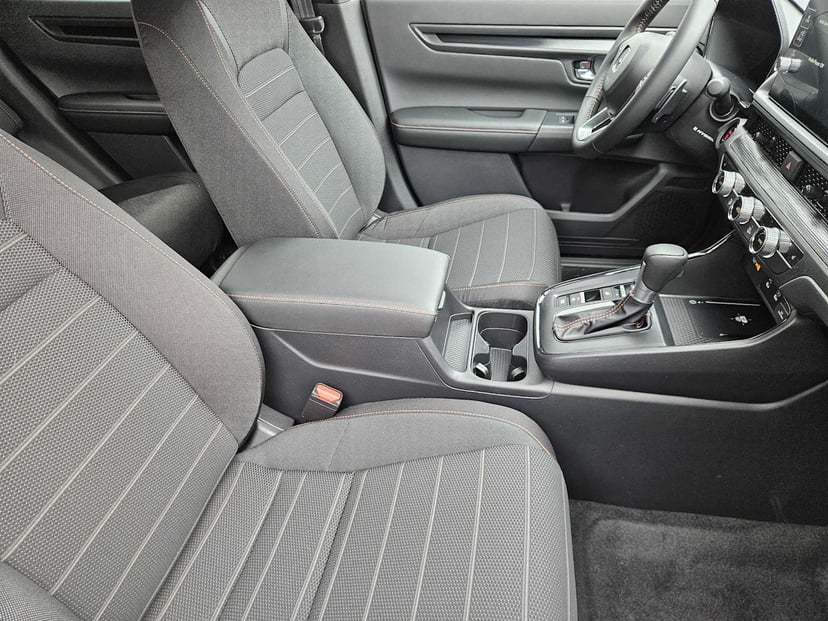 2026 Honda CR-V Hybrid - Image 13
