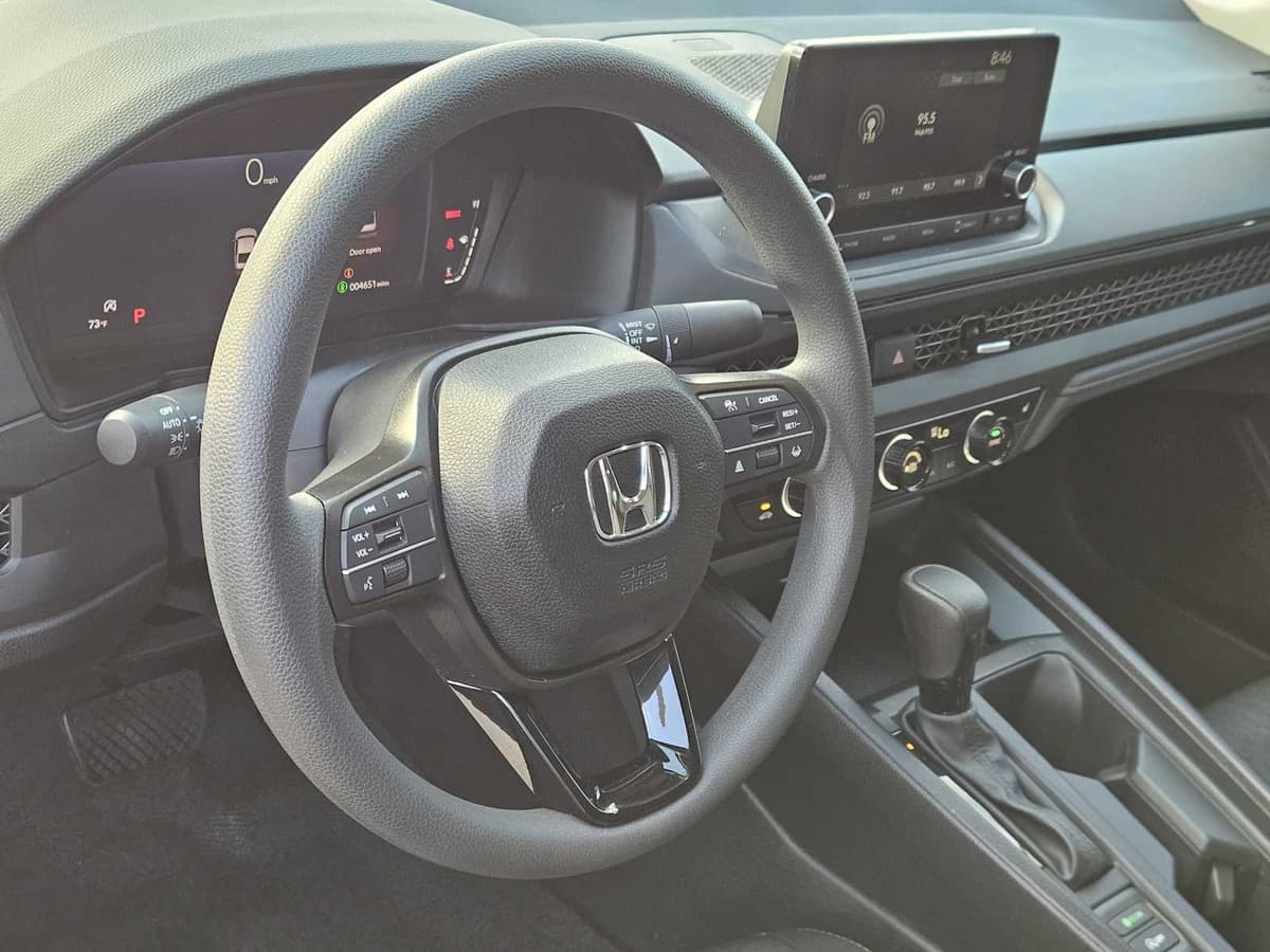 2025 Honda Accord - Image 2
