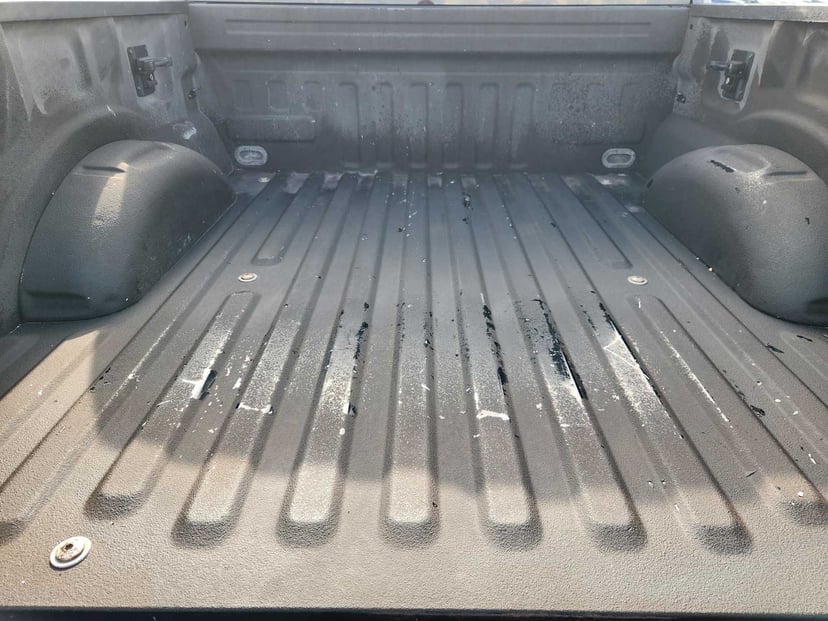 2017 Ford F-150 - Image 32