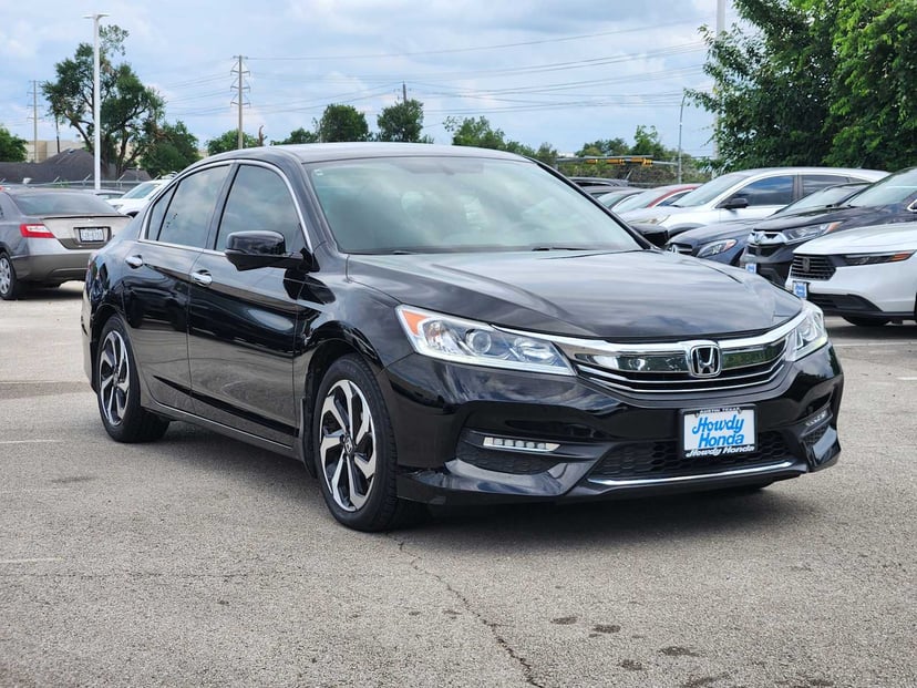 2017 Honda Accord - Image 3